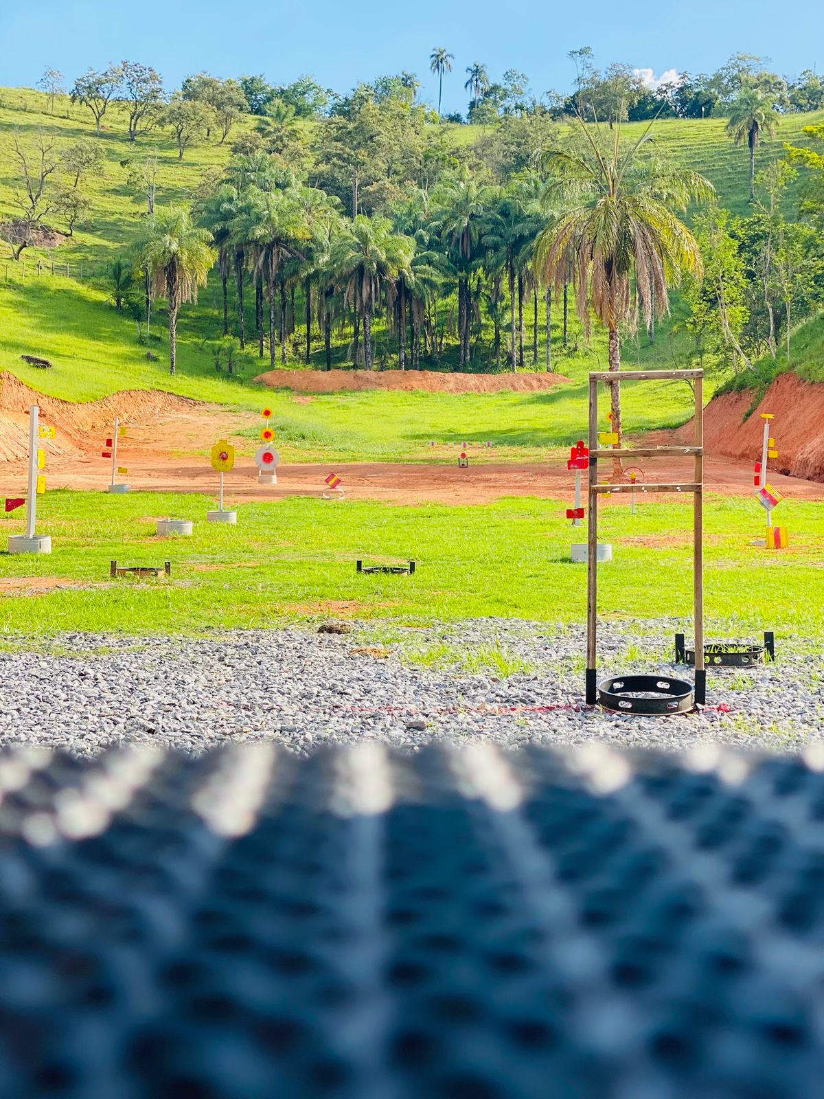 CLUBE E ESCOLA DE TIRO SANTA ISABEL – CET