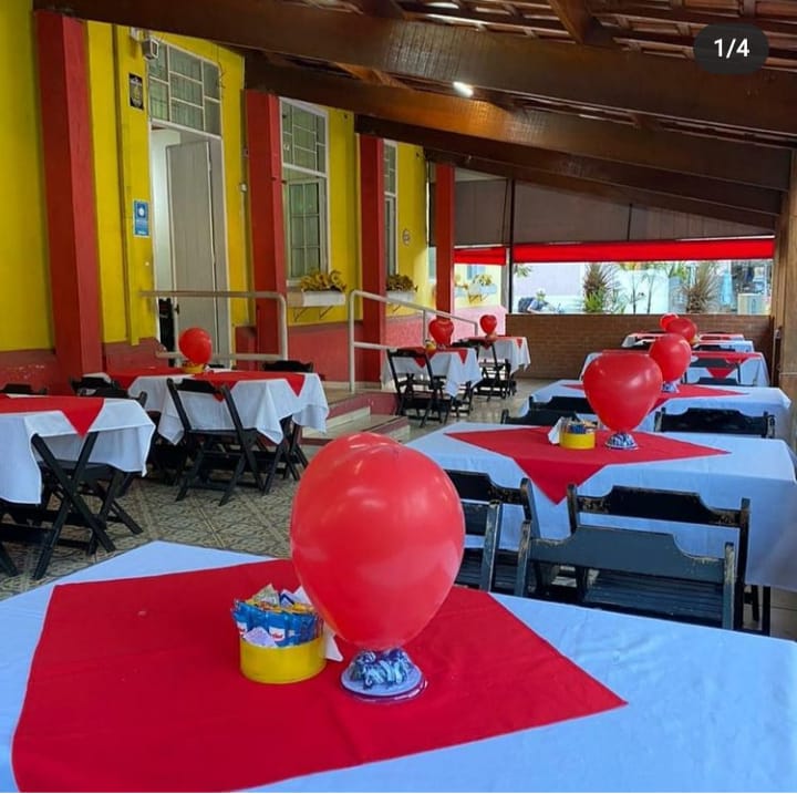 RESTAURANTE E PIZZARIA CASARÃO TREZE DE MAIO