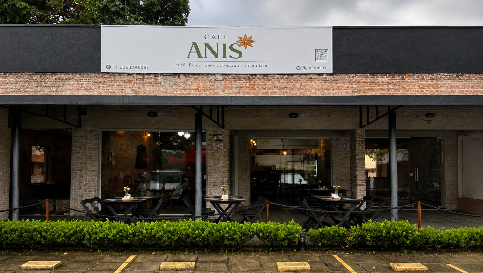 CAFÉ ANIS